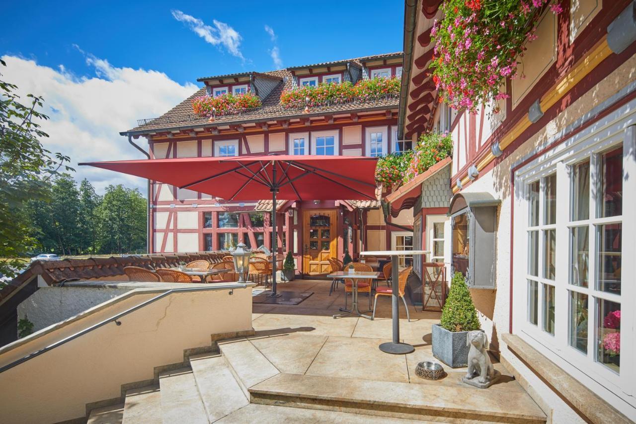 Landgasthof Hotel Hess Neuenstein エクステリア 写真